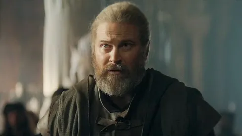 Hugh, el herrero hizo su debut en la segunda temporada de la producción.