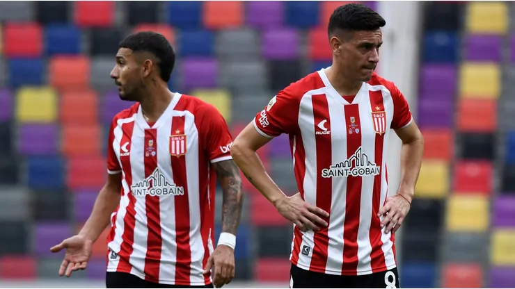 En Argentina confirman oferta desde la UC por Fernando Zuqui.