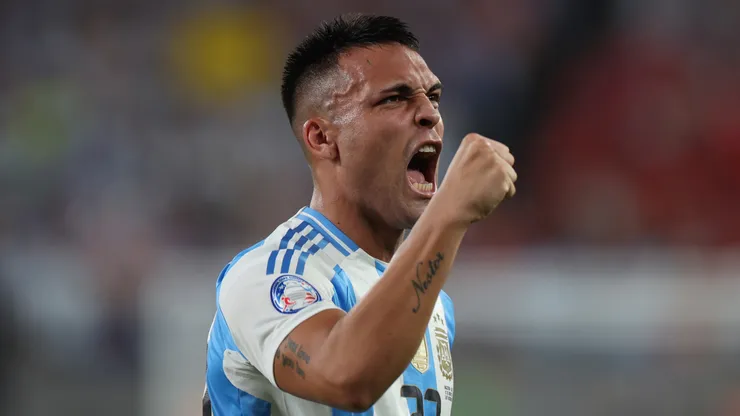 El festejo de gol de Lautaro Martínez, el goleador de Argentina en la Copa América 2024.