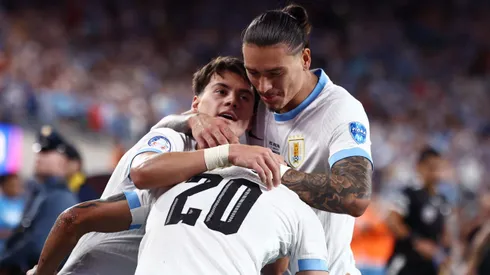 Uruguay golea, gusta y gana.