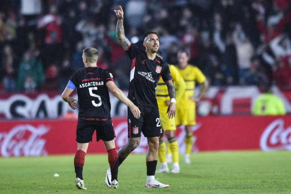 Javier Correa llega a Colo Colo. (Photo by Gustavo Garello/Getty Images)