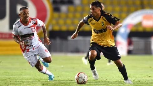 Luciano Cabral se fue de Coquimbo Unido.