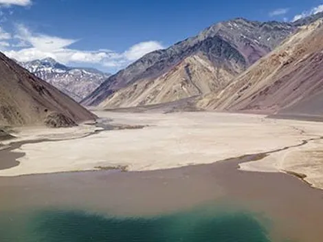 Revisa cómo quedó el Embalse El Yeso tras las nevadas y cómo llegar