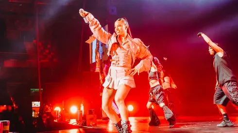 Emilia confirma regreso a Chile con su gira .MP3