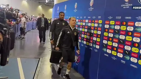 Soteldo con el parlante gigante espera por Chile en Copa América