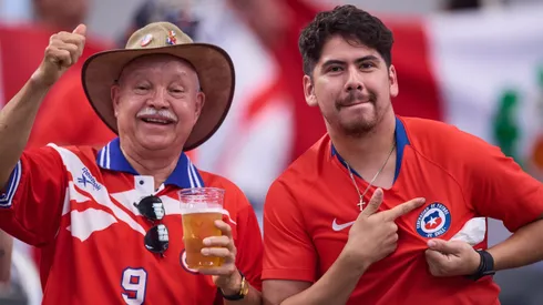 Los hinchas de Chile también han disfrutado de la cerveza en los estadios.