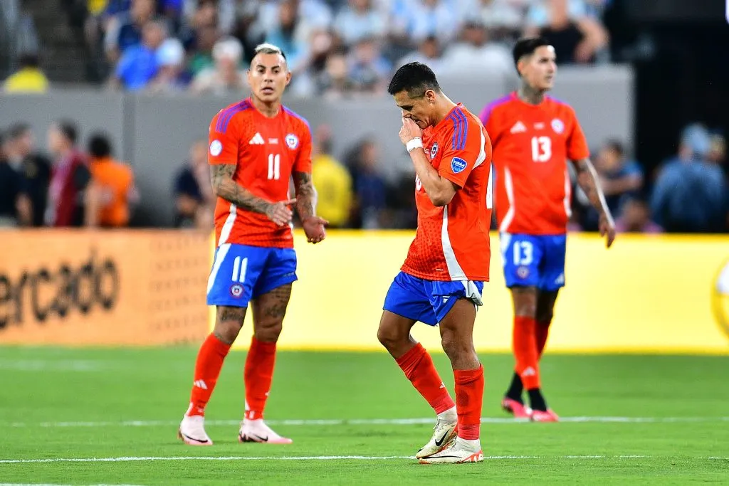 Guarello encontró a la banda de las notas 4 en la Roja. Foto: Adrian Mecias /Mexsport/Photosport