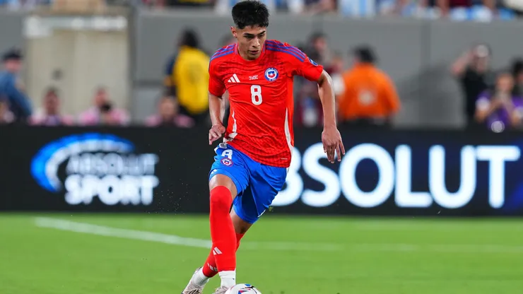 Darío Osorio en acción ante Argentina. Le costó entrar en acción.
