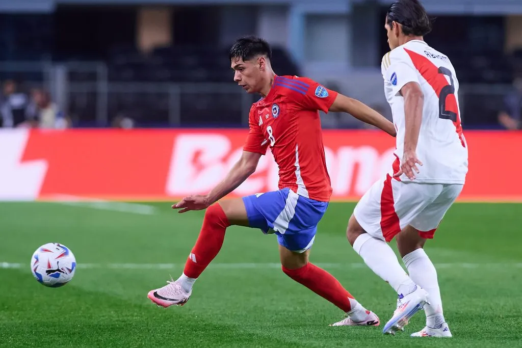Darío Osorio en acción ante Perú. (Jonathan Duenas/Mexsport/Photosport).
