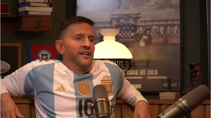 Stefan Kramer como Messi recordando sus finales con Chile.
