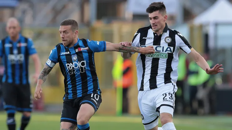 Colo Colo mira al fútbol argentino para potenciar su delantera.