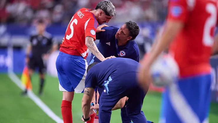 Diego Valdés será baja ante Argentina