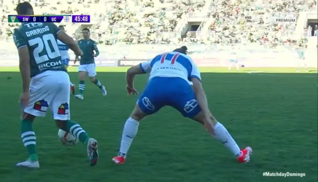 El momento de la lesión de Clemente Montes en Católica.