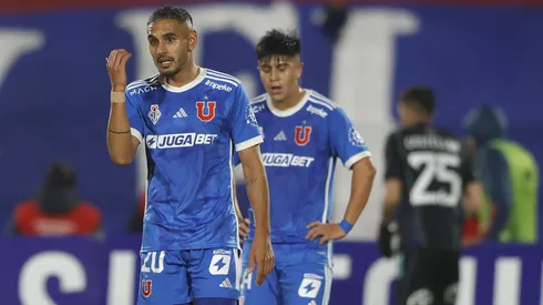 Federico mateos pide a Charles Aránguiz en la U.