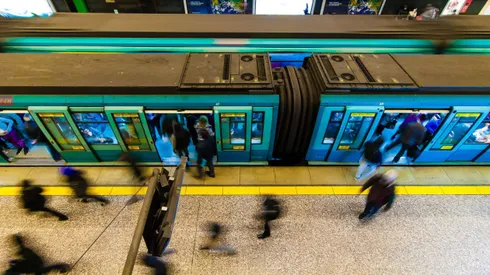 Metro de Santiago con problemas.