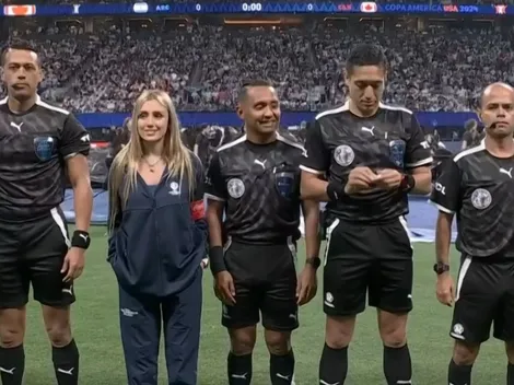 Morena Beltrán: ¿por qué posó con los árbitros en la inauguración?