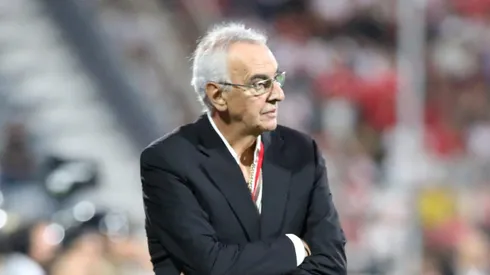 Fossati sufre por su presidente.