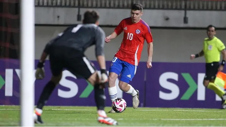 La selección chilena Sub 20 suspende su partido por la lluvia.