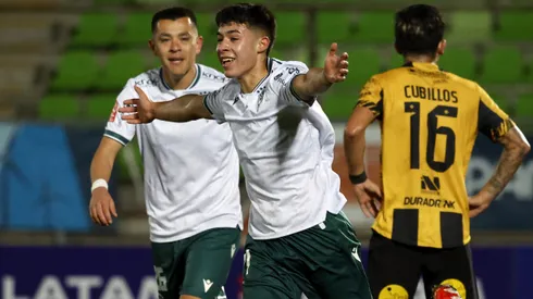 Santiago Wanderers protagonizó una guerra de goles con Concón National en la Copa Chile.