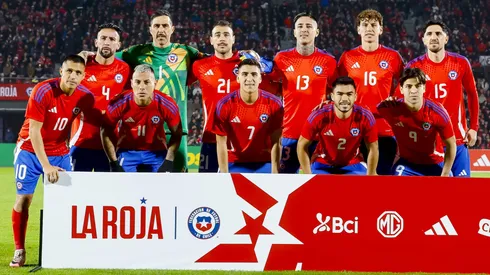 Chile cambia por completo la formación entrenada ayer para el debut ante Perú en la Copa América.