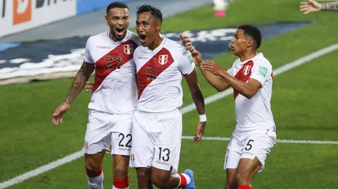 Renato Tapia lamenta la falta de apoyo de su selección