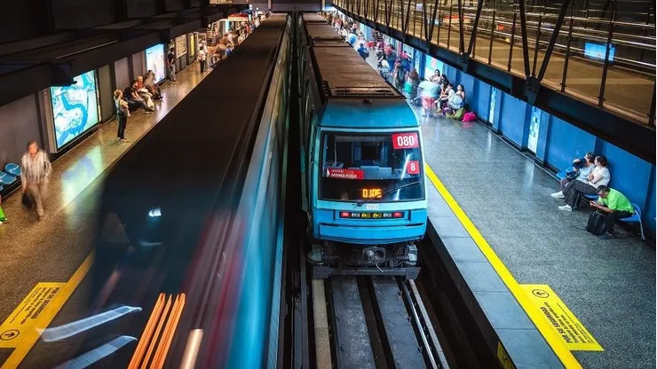Horario del Metro jueves 20 de junio