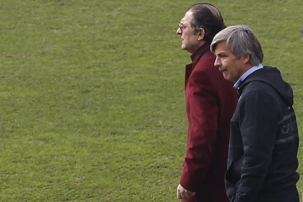 Santiago, 17 de mayo 2019
Harold Mayne Nicholls es fotografiado durante el Arengazo en la previa del duelo frente a Universidad de Chile.
Dragomir Yankovic/Photosport