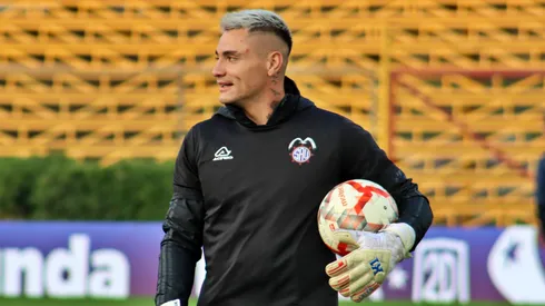 Campos enfrentará a su ex club en la Copa Chile.