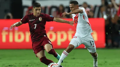 Bryan Reyna ya tuvo acción en las Eliminatorias 2026 con Perú.