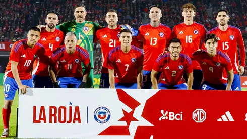 Gareca empieza a mover y dar luces de la formación de Chile contra Perú.