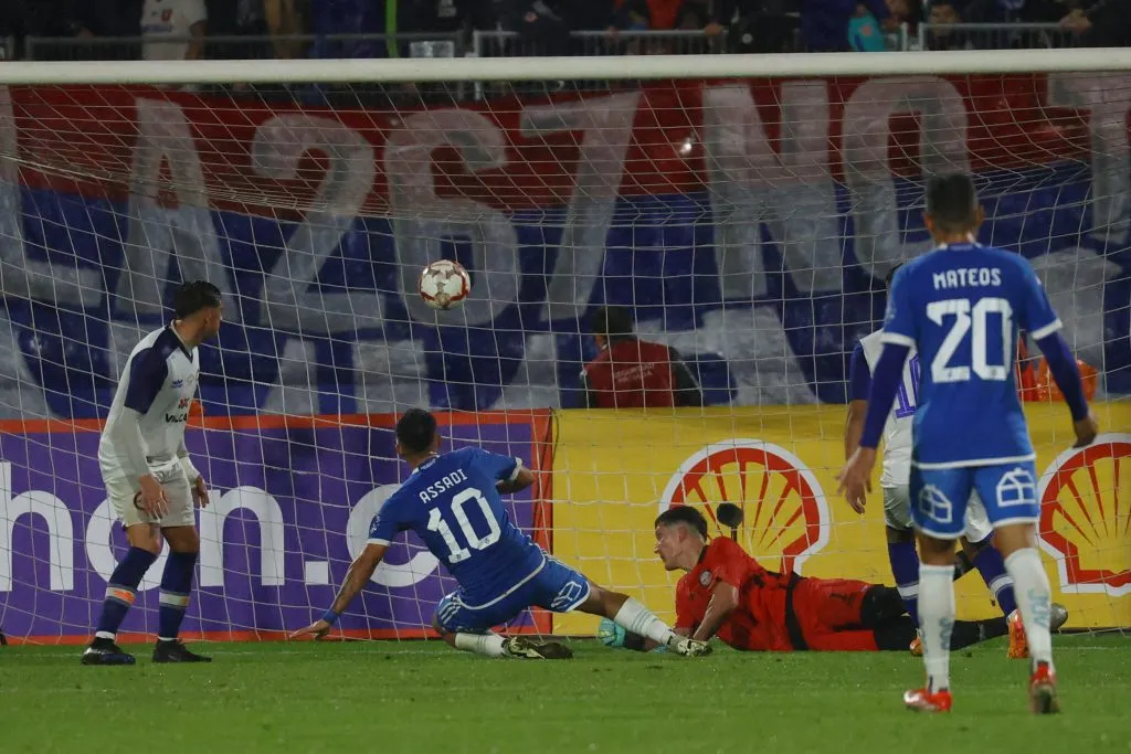 Lucas Assadi marcó nuevamente con la camiseta de Universidad de Chile. Foto: Marcelo Hernandez/Photosport