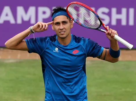 Alejandro Tabilo supera polémica suspensión y avanza en Queen's