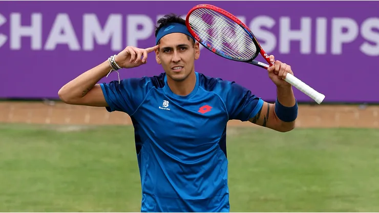 Alejandro Tabilo deja atrás polémica y derrota a Alejandro Davidovich en Queen's.