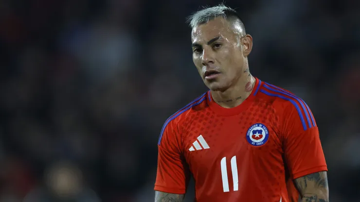 La Roja evaluará la evolución de Eduardo Vargas luego de un golpe