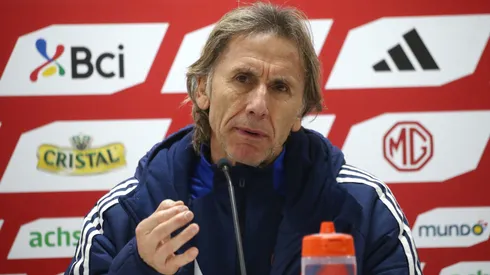 Ricardo Gareca sufre por impensada lesión en La Roja de cara a la Copa América.