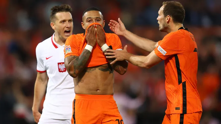 Memphis Depay en el último enfrentamiento de Países Bajos y Polonia.