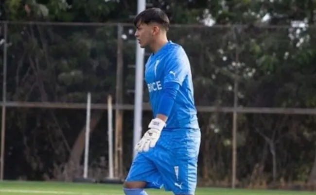 Ricardo Rivera tuvo su primer partido como titular en las inferiores de la UC. (Foto: Sentimiento Popular).