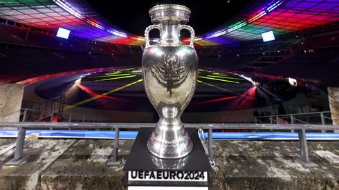 El Trofeo Henri Delaunay al campeón de la Eurocopa 2024, que se jugará en Alemania.