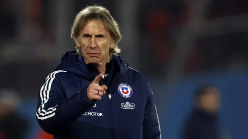 Ricardo Gareca piensa en los últimos nombres para Copa América.