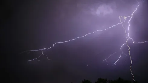 Tormentas eléctricas por lluvias.