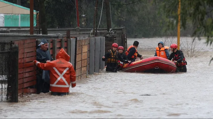 Senapred ordenó la evacuación de las viviendas ubicadas en las riberas del Rio Andalien.