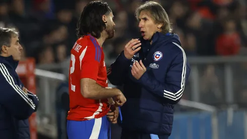 Ricardo Gareca junto a Ben Brereton.