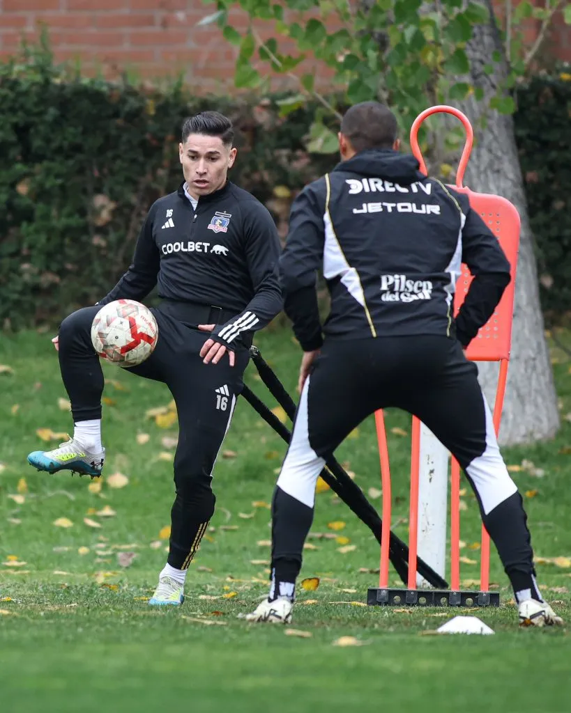 Colo Colo volvió a los entrenamientos este martes pensando en la tremenda segunda rueda que se les viene. Foto: Photosport.