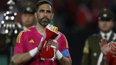 Claudio Bravo, una leyenda viviente de la selección chilena de fútbol masculino.