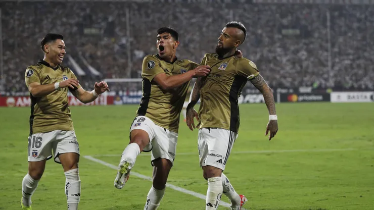 Colo Colo quiere juntar a Vidal con Isla, dos campeones de Libertadores el 2022
