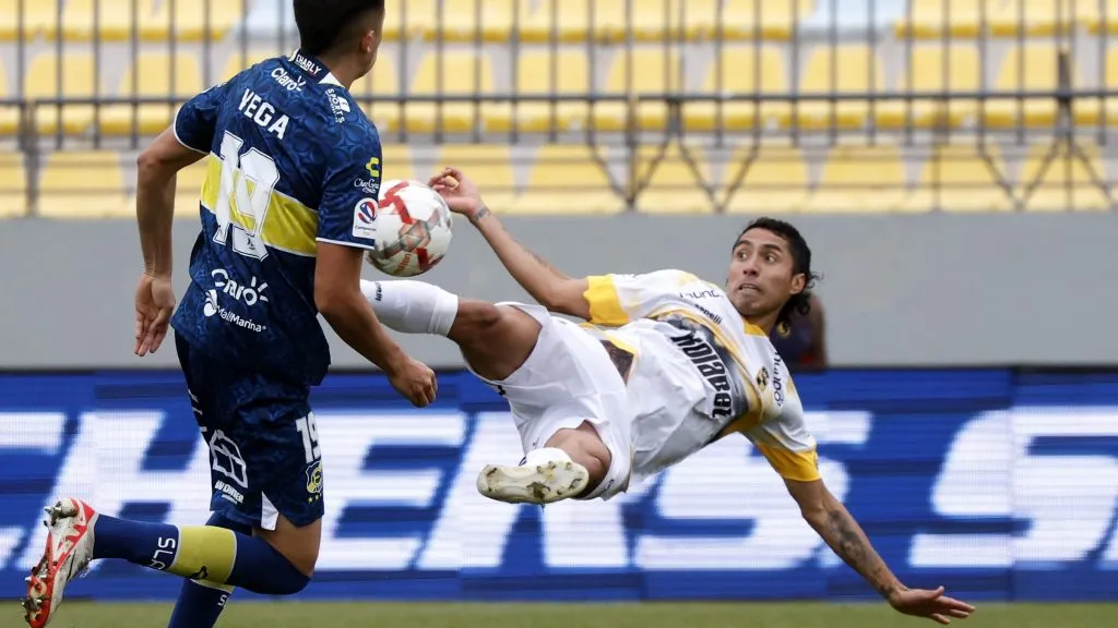 Cabral jugaría en Everton la segunda parte del semestre.