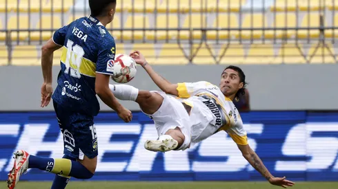 El golazo de Cabral a Everton despertó el interés de Grupo Pachuca en el jugador