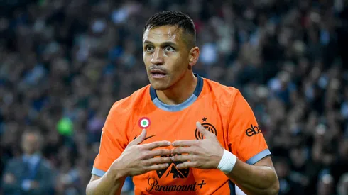 Alexis Sánchez enfrentando a su ex equipo, el Udinese.