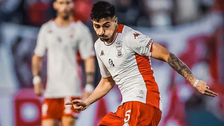 Williams Alarcón aparece en la carpeta del Benfica.