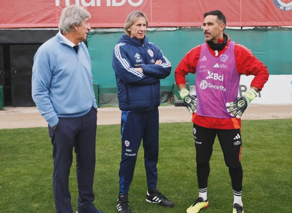 Pellegrini fue invitado por Gareca y visitó a La Roja y Claudio Bravo